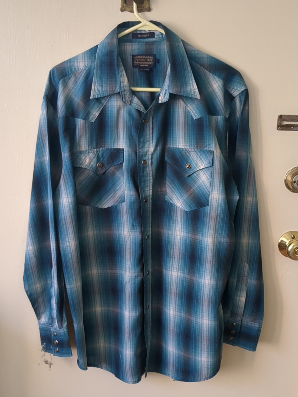 Pendleton Frontier Teal Blue & White Plaid Snap-up Western Shirt, Size L